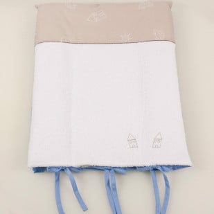 Matelas à langer Pays des rêves avec tissu moelleux et motifs ludiques facile à utiliser et à nettoyer - Pony Design