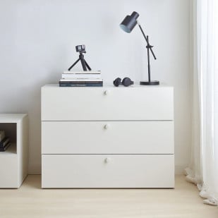 Commode 3 tiroirs RELI avec poignées blanches – Design moderne et rangement fonctionnel, marque Vox