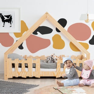 Lit maison montessori style cabane Bato pour bébé à partir de 2 ans