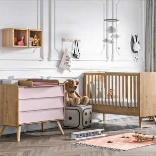 Petite chambre bébé évolutive Vintage Vox bois et rose