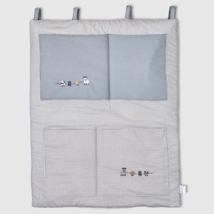 Organisateur de lit bébé Jungle Savane gris avec motifs de train et animaux brodés, pratique et esthétique - Pony design.