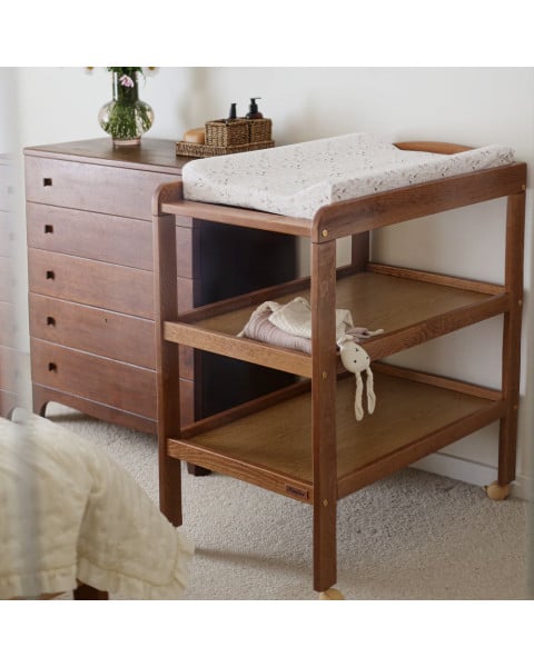 Table à langer Noble vintage en bois avec roulettes beige – meuble pratique et élégant pour chambre bébé