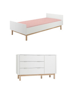 Lit enfant 90x200 et grande commode Miloo blanc et bois – façades striées au design épuré, mobilier évolutif de la marque Pinio