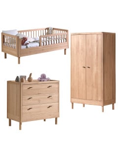 Chambre complète pour tout-petit en chêne foncé Forrest, style élégant et durable de Jaxx, disponible chez le Jurassien.