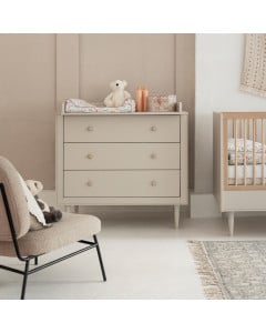Commode à langer évolutive Petite Lune Pinio, coloris champagne, plan à langer amovible, design élégant et pratique