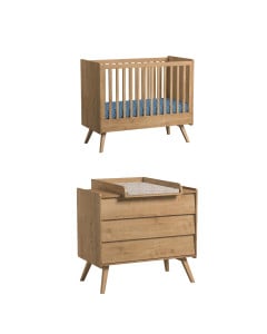 Chambre bébé avec lit 60x120 cm et commode à langer collection Vintage de la marque Vox, finition chêne en bois massif et panneau