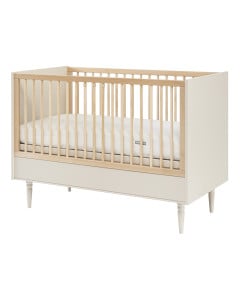 Lit bébé à barreaux coloris champagne et bois naturel 60x120, modèle Petite Lune de Pinio, pour chambre de nouveau-né, proposé par Le Jurassien