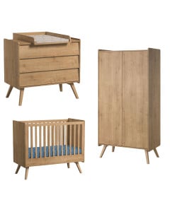 Pack trio chambre bébé avec lit 60x120 cm, commode à langer et armoire 2 portes collection Vintage de la marque Vox, finition chêne en bois massif et panneau