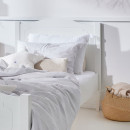 Zoom sur la tête de lit du lit enfant Royal de chez Bellamy