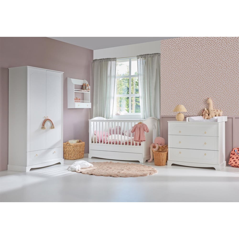 Petite chambre bébé blanche Royal