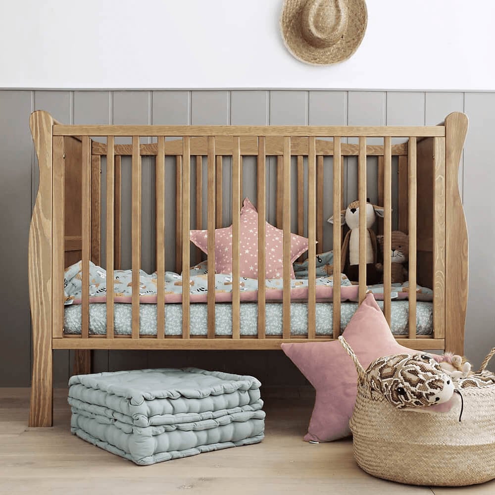 Lit Bébé à Barreaux en Bois avec tiroir 66 x 120 cm – Avec Matelas -  CoinBébé