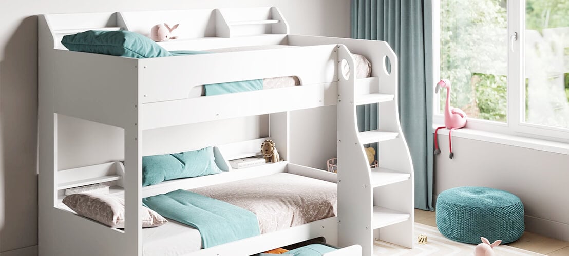 Photo d’une chambre d’enfant aménager avec un lit superposé