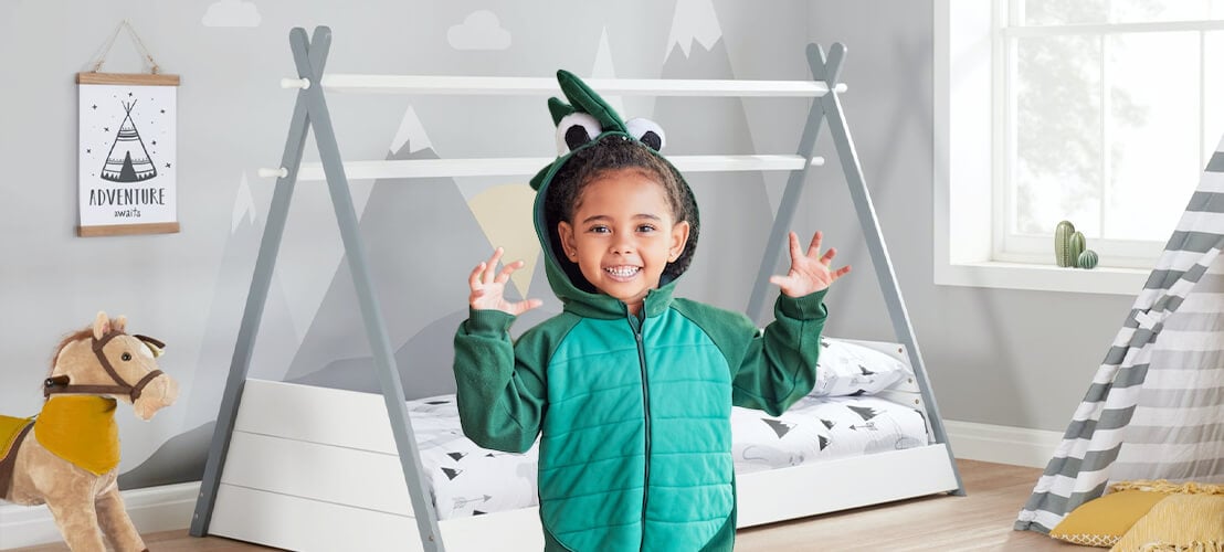 Image d’une chambre enfant équipé d’un lit tipi