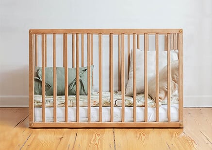 Parcs bébé en bois naturel ou blanc – pliables, fixes ou réglables