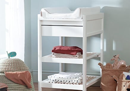 Tables à langer pour bébé – meubles de change avec rangements